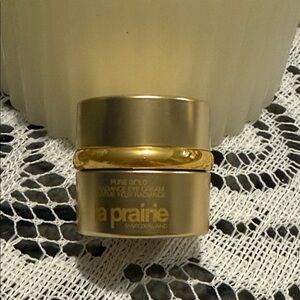 La Prairie Gold Radiance Eye Cream (Not full size)